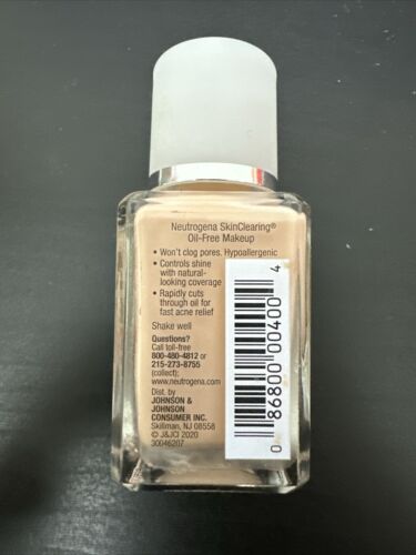 Neutrogena Skin Clearing Liquid Foundation Classic Ivory #10