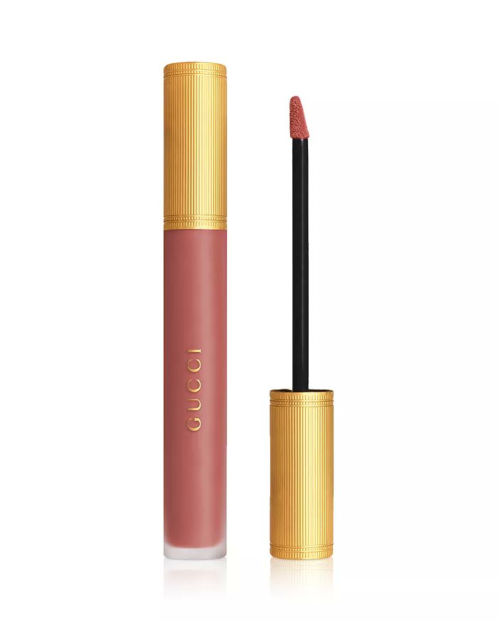 Pair it with Gucci Rouge à Lèvres Transfer Proof Matte Liquid Lipstick, 217 Valeria Rose
